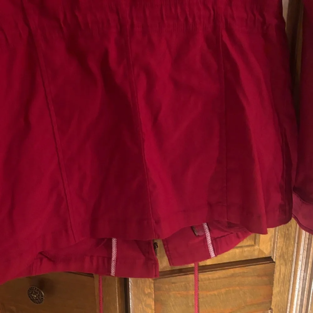 Women's Scarlet Utility Jacket - Picture 5 of 7